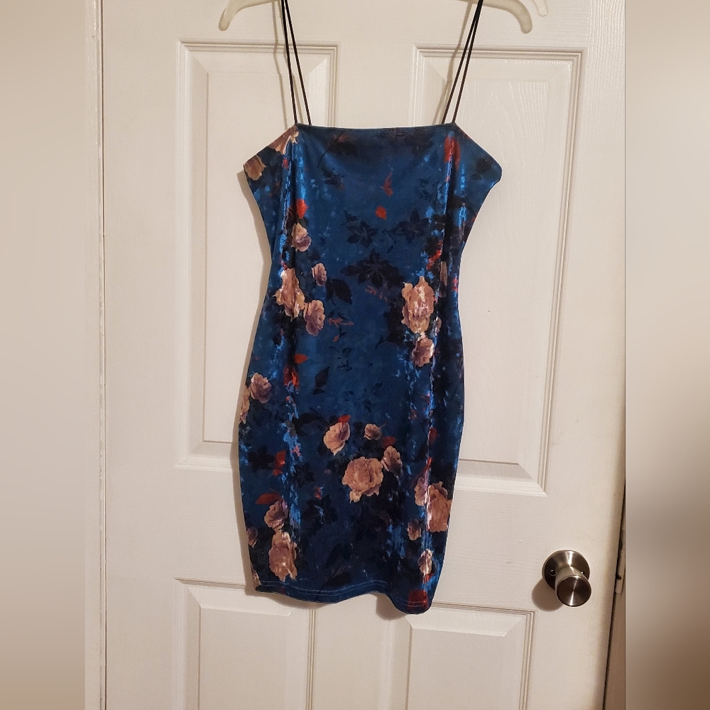 Elegant Floral Blue Dress